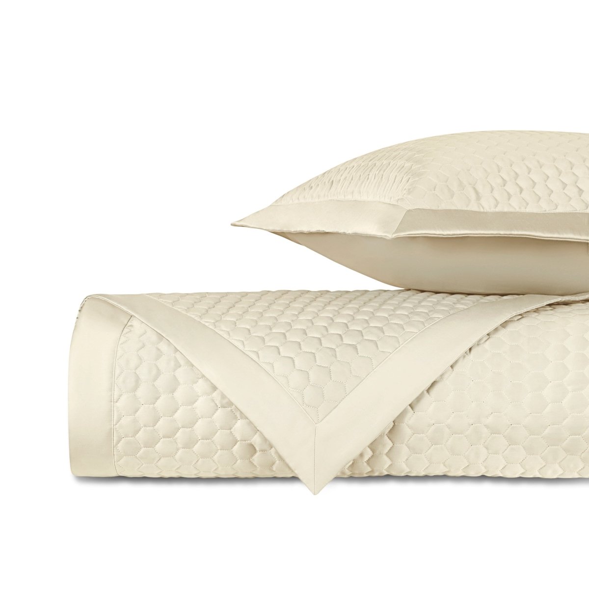 Apiary Quilted Ivory by Home Treasures
