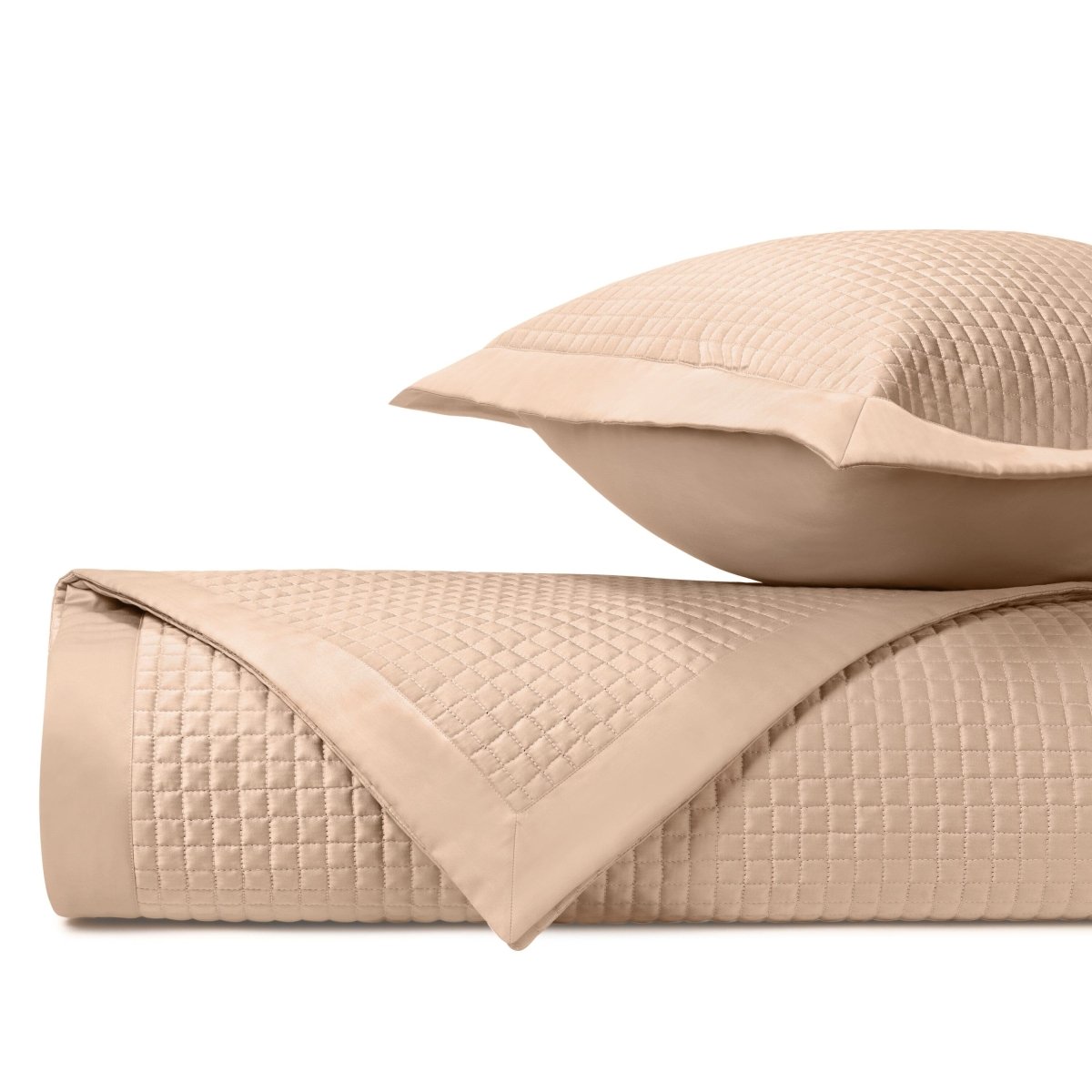 Deluxe Quilted Blush by Home Treasures