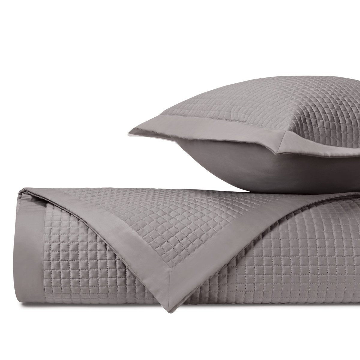 Deluxe Quilted Chrome by Home Treasures