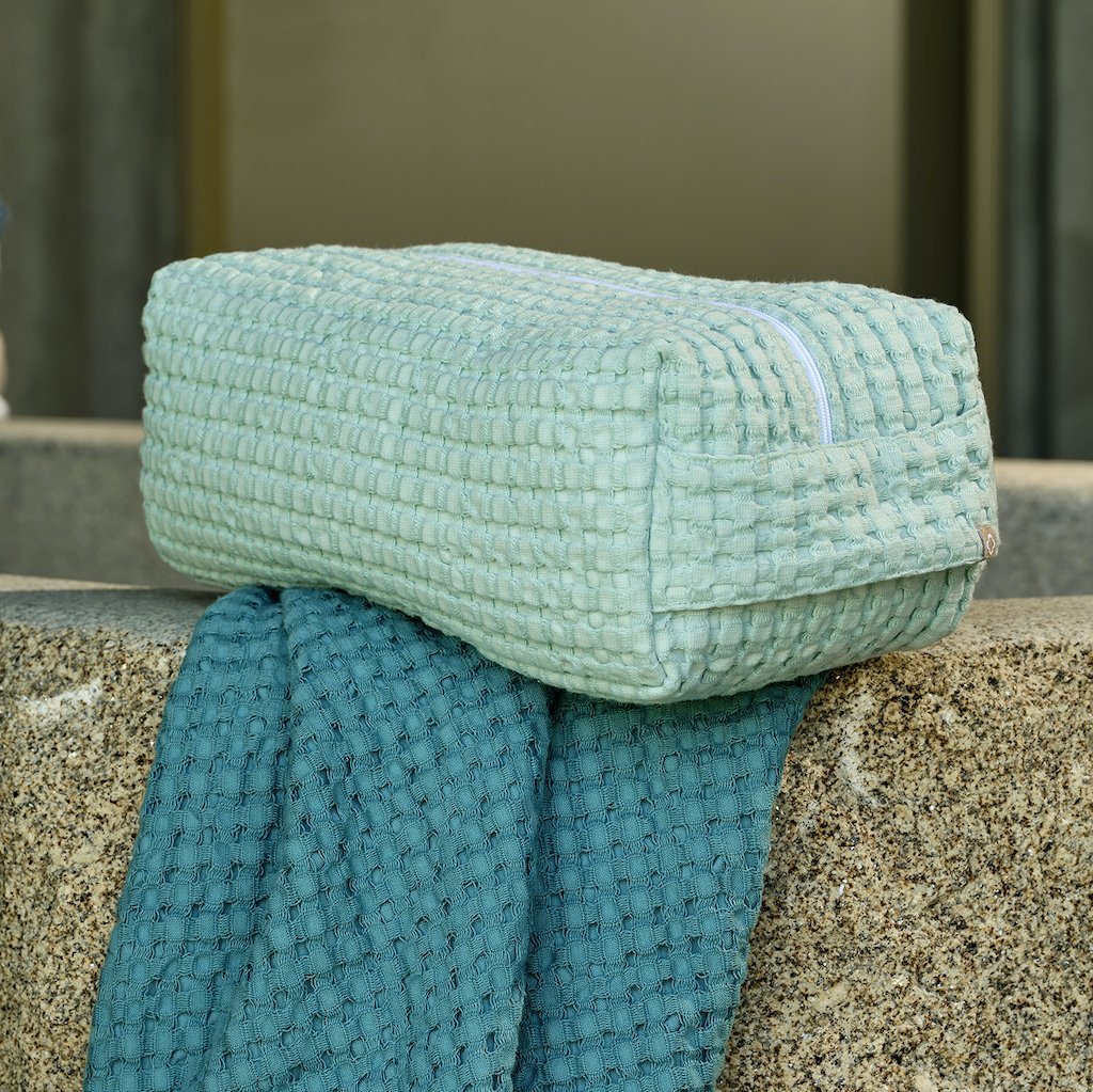 Abyss & Habidecor Pousada Toiletry Case