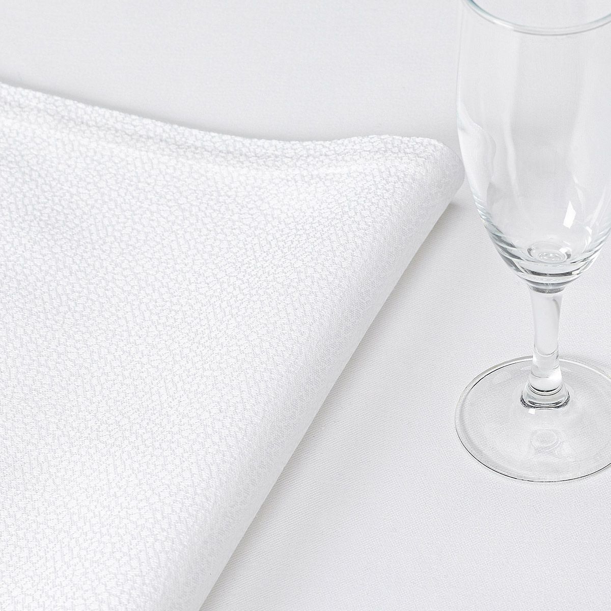Offre White Table Linens by Le Jacquard Français