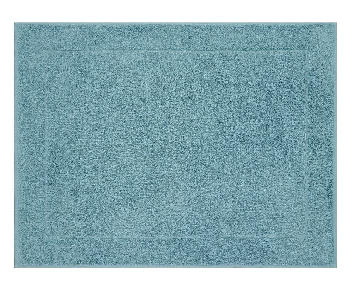 Caresse Blue Ice Bath Towels by Le Jacquard Français