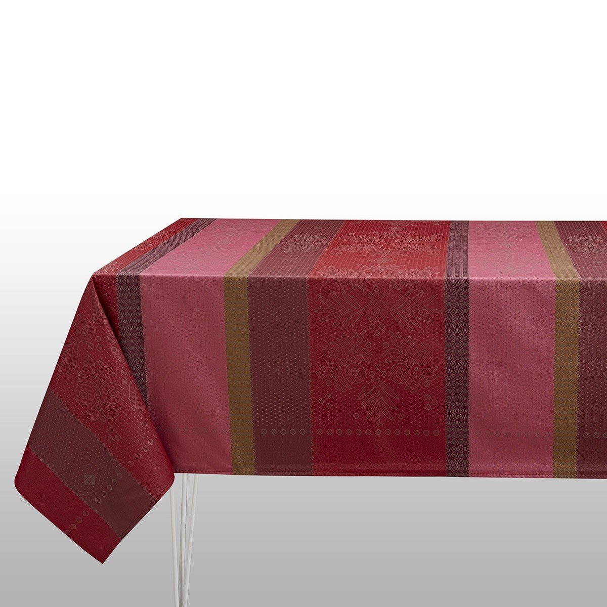 Vent D'Ouest Strawberry Coated Table Linens