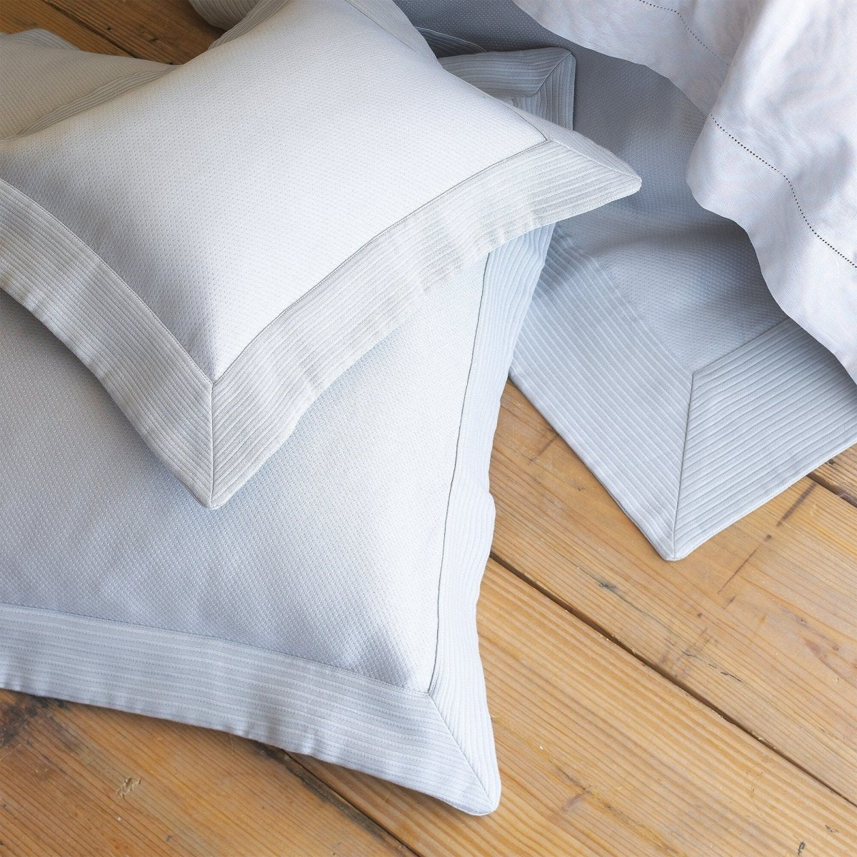 Angelina Matelassé by Peacock Alley