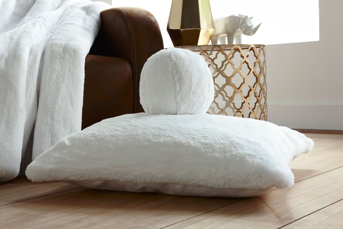 White Faux Fur Pillow by Evelyne Prélonge
