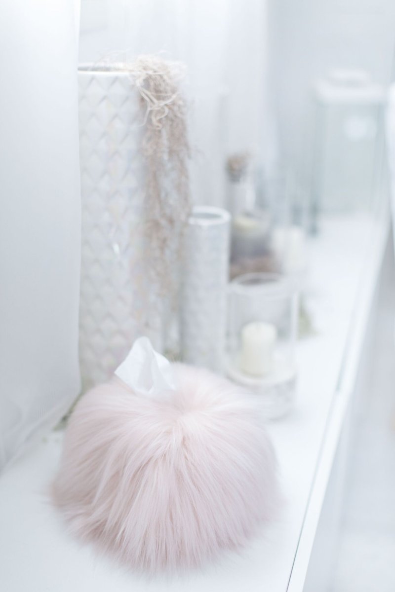 Himalaya Blush Faux Fur Tissue Box Cover