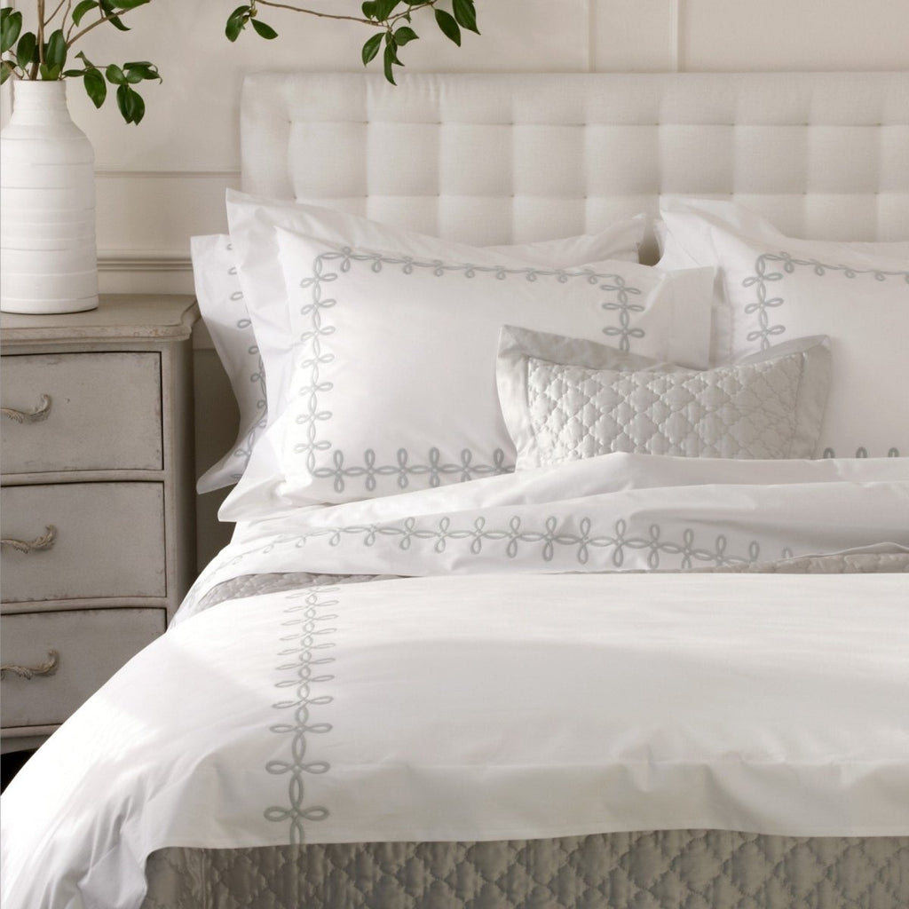 Gordian Knot Silver Bedding by Matouk
