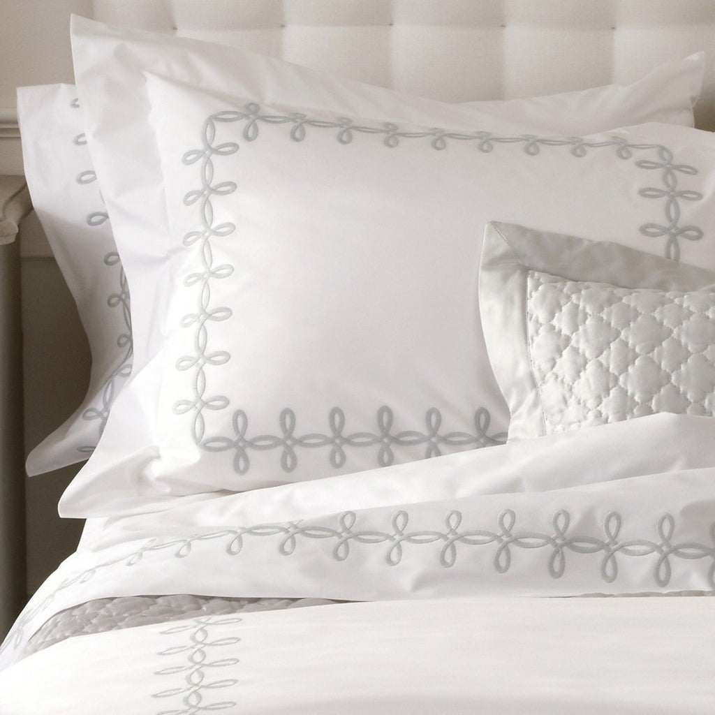 Gordian Knot Silver Bedding by Matouk