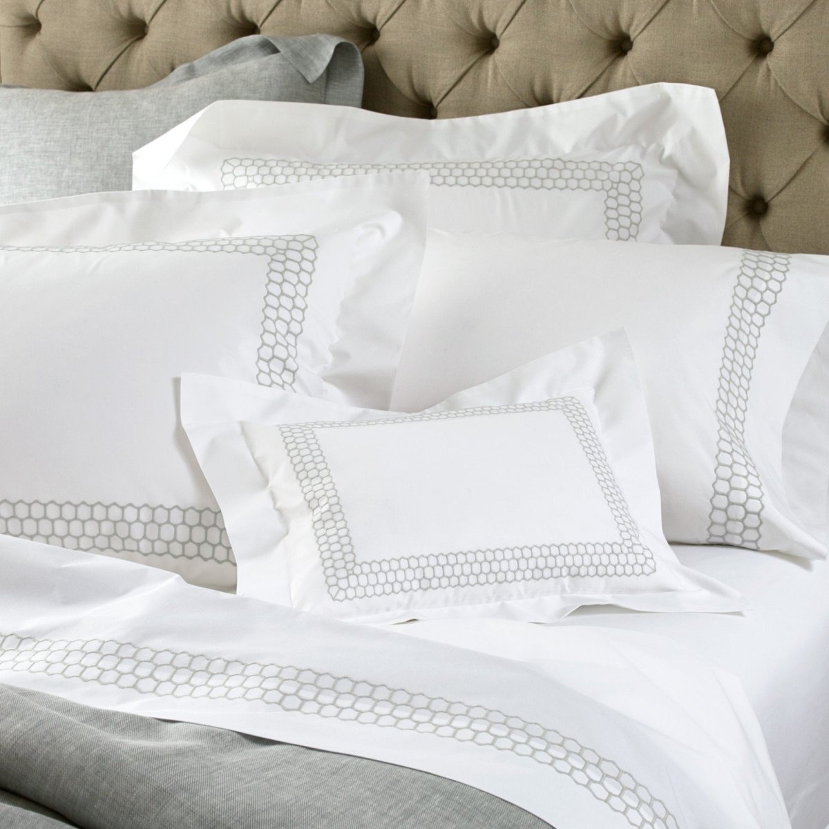 Liana Bedding by Matouk