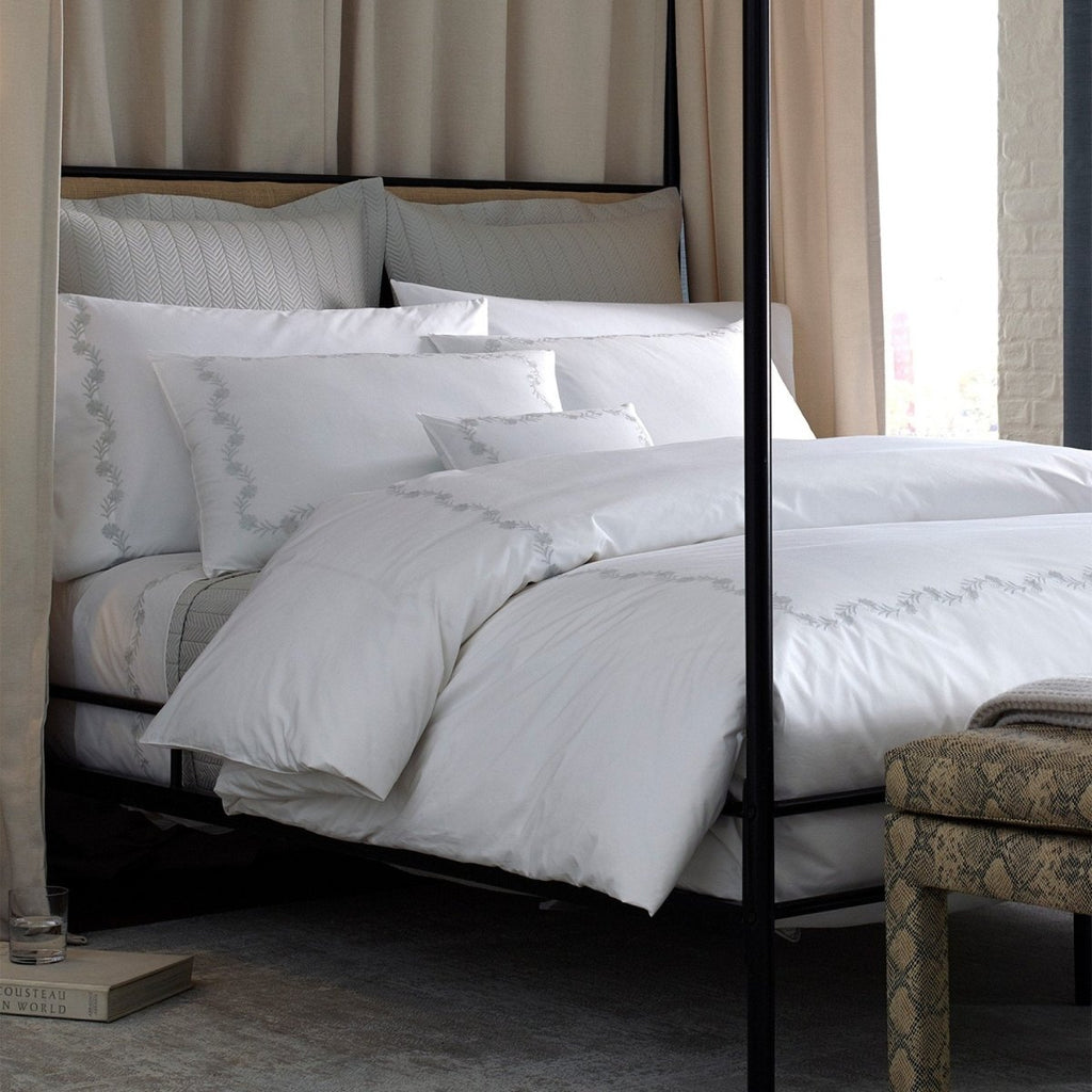 Daphne Bedding by Matouk
