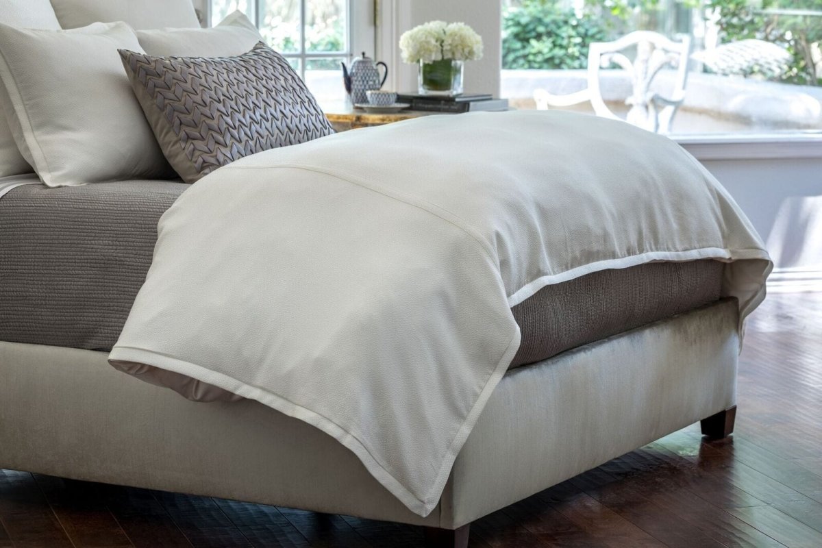 Gia Ivory Bedding by Lili Alessandra