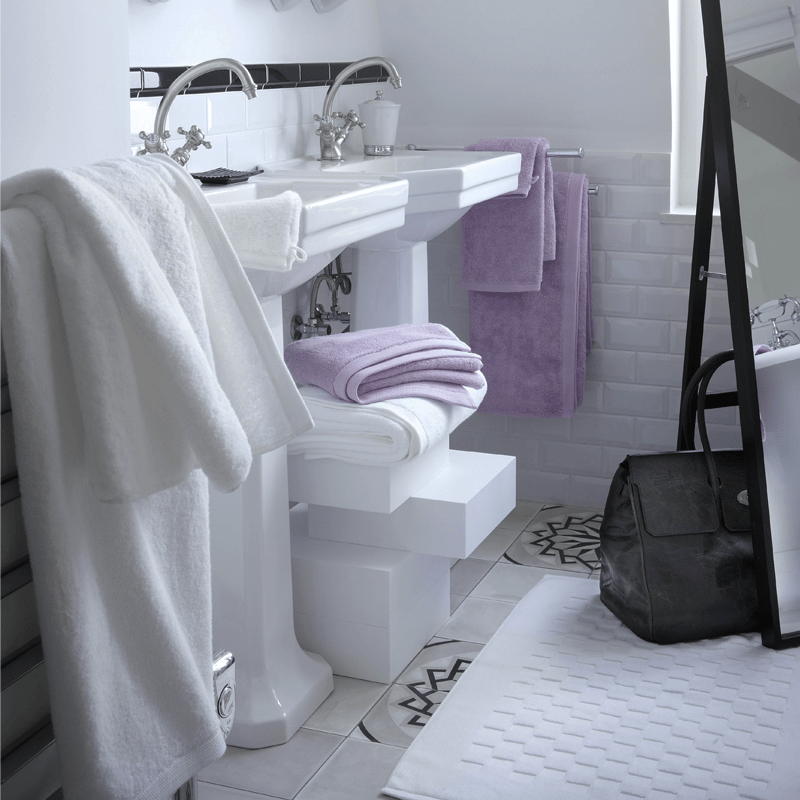 Essentiel White Bath Towels by Alexandre Turpault