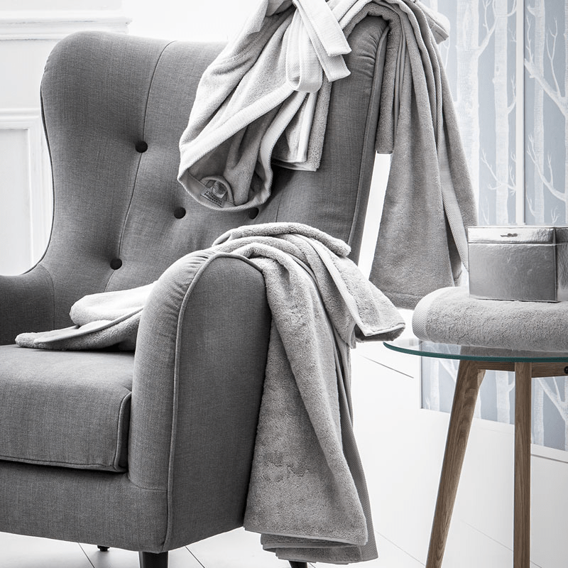 Essentiel Light Grey Bath Towels by Alexandre Turpault