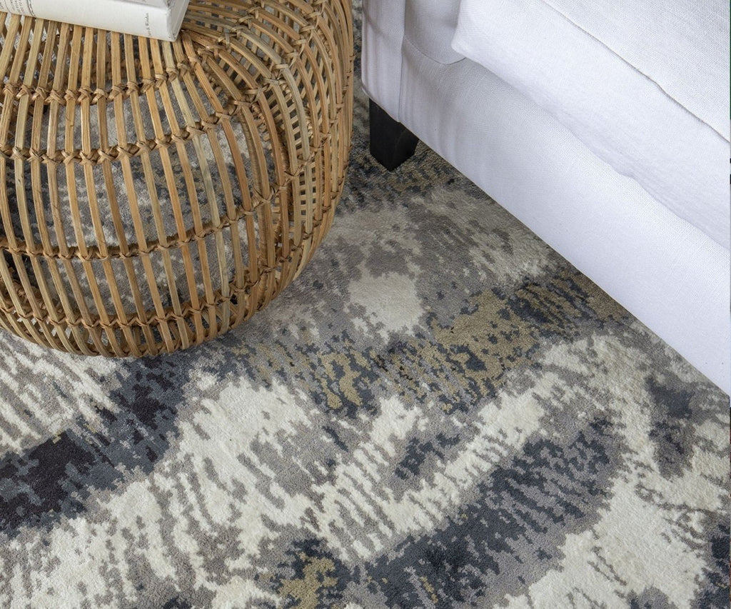 Fontanetta Silver Rug by William Yeoward