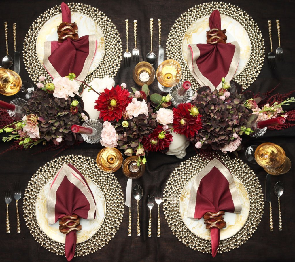 Dip Dye Napkin in Berry & Plum Set of 4 by Kim Seybert