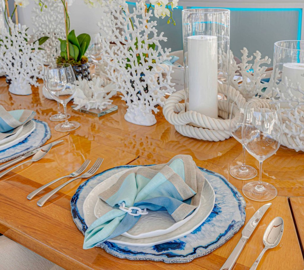 Dip Dye Napkin in Sky & Blue Set of 4 by Kim Seybert