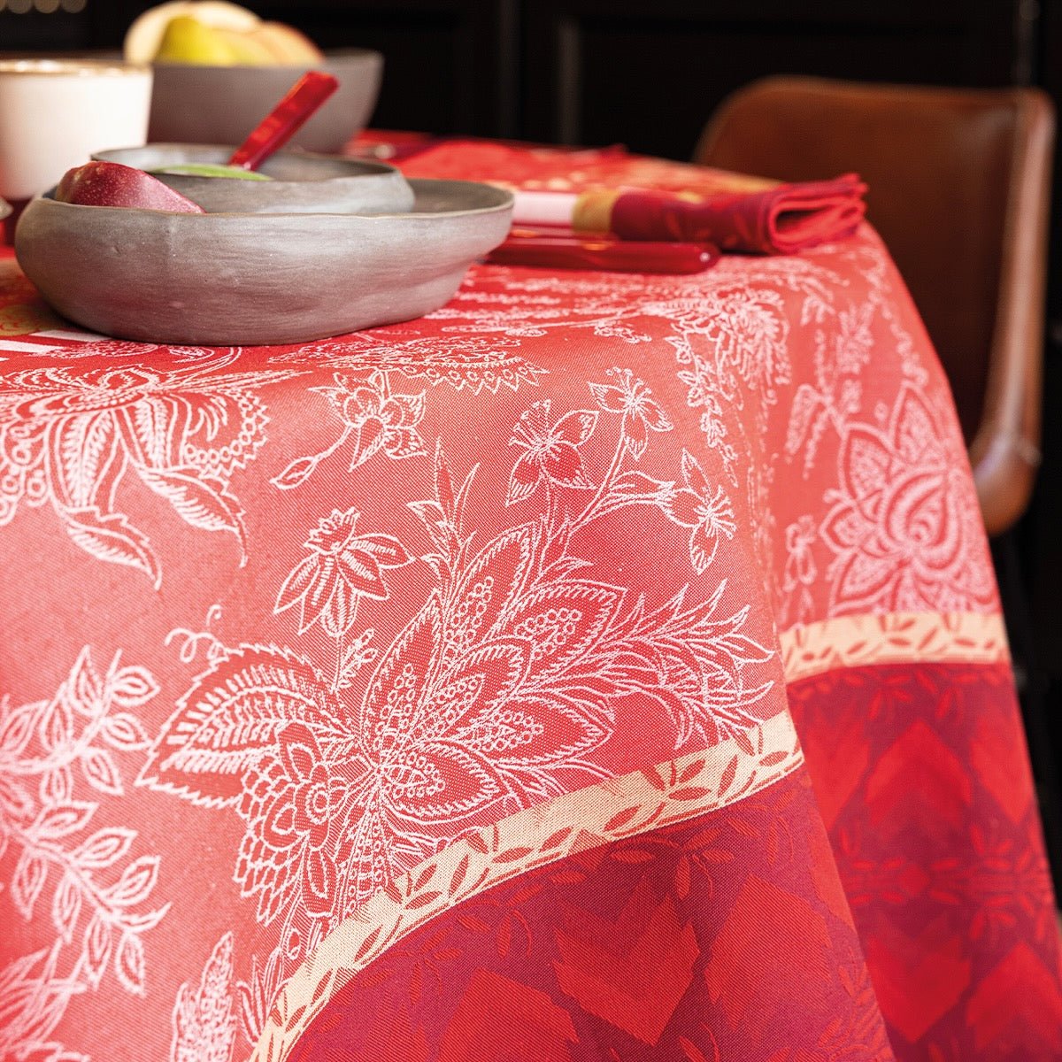 Gipsy Red Tablecloth By Le Jacquard Francais