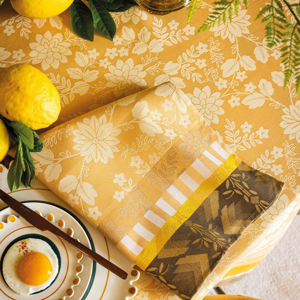 Gipsy Yellow Napkins by Le Jacquard Francais