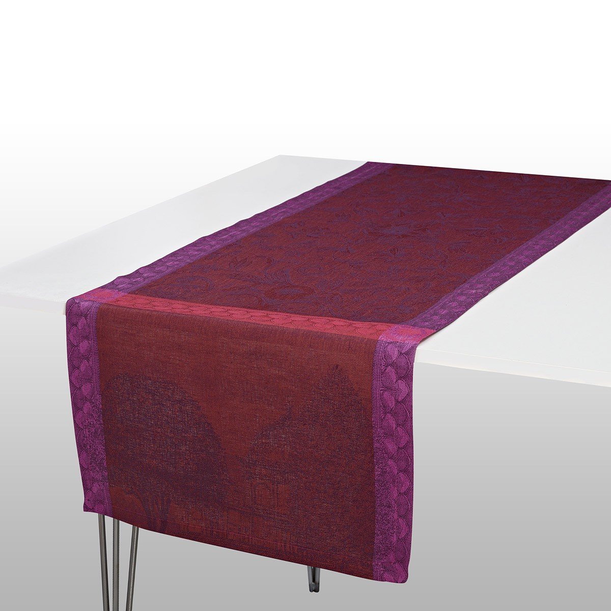 Symphonie Baroque Maroon Table Linens