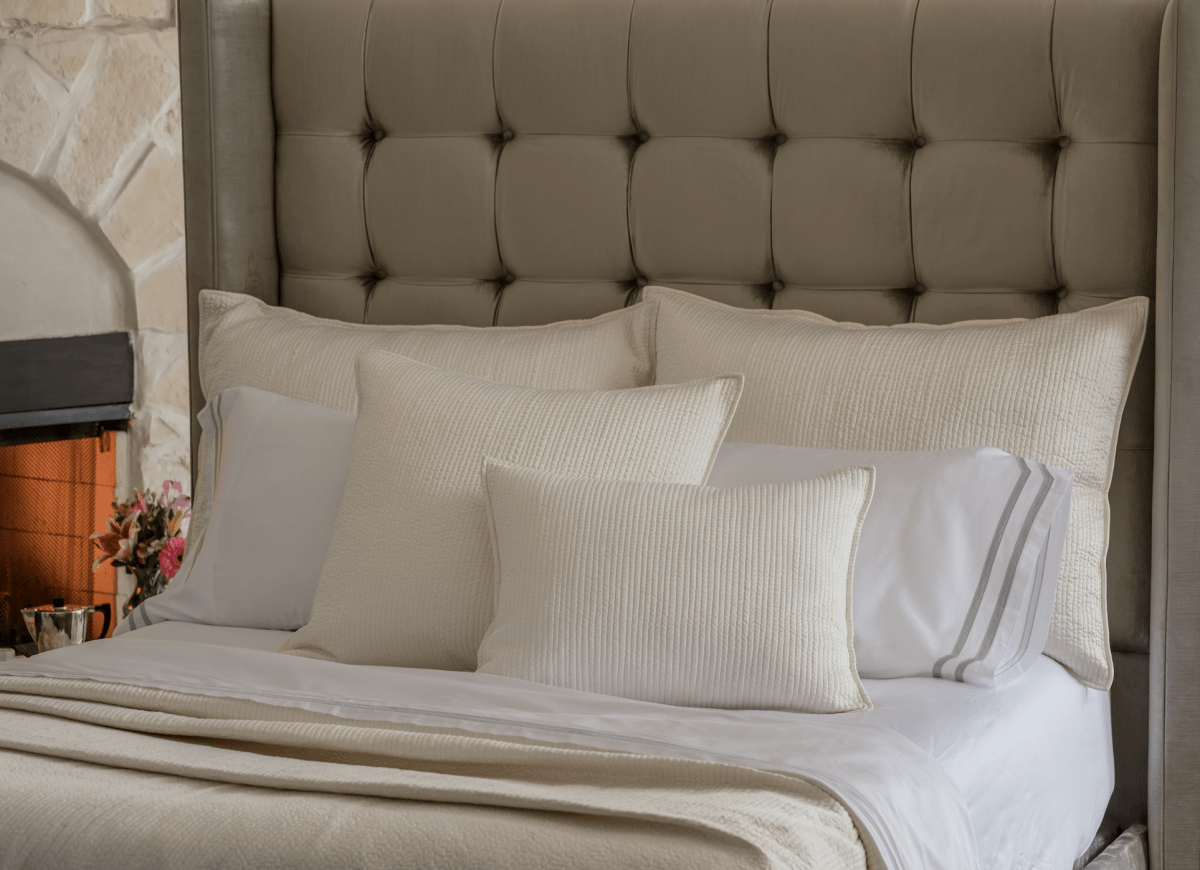 Retro Ivory S&S by Lili Alessandra