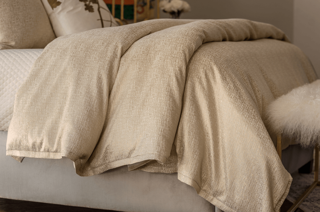 Sophia Ivory and Gold by Lili Alessandra