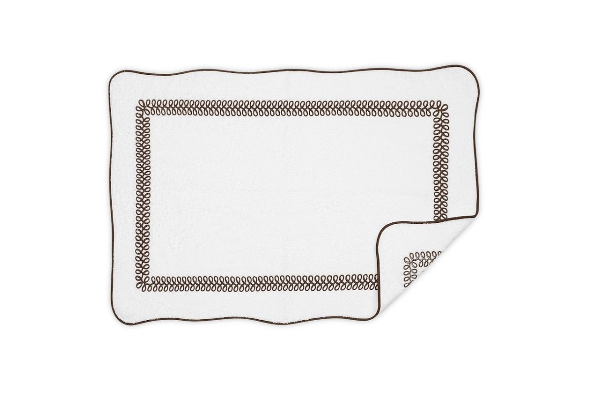 Astor Braid Tub Mats by Matouk Schumacher