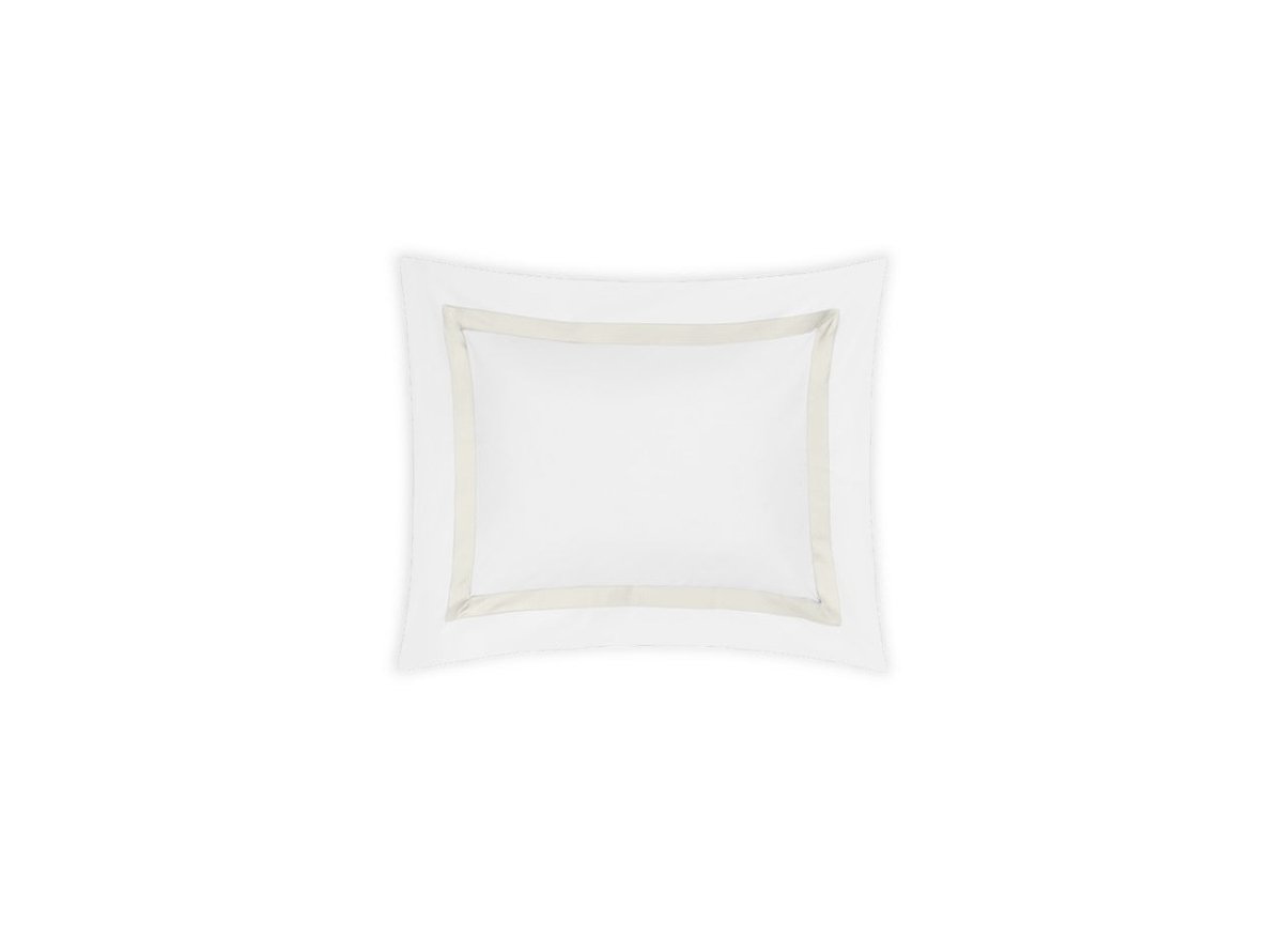 Lowell Ivory on White Bedding by Matouk