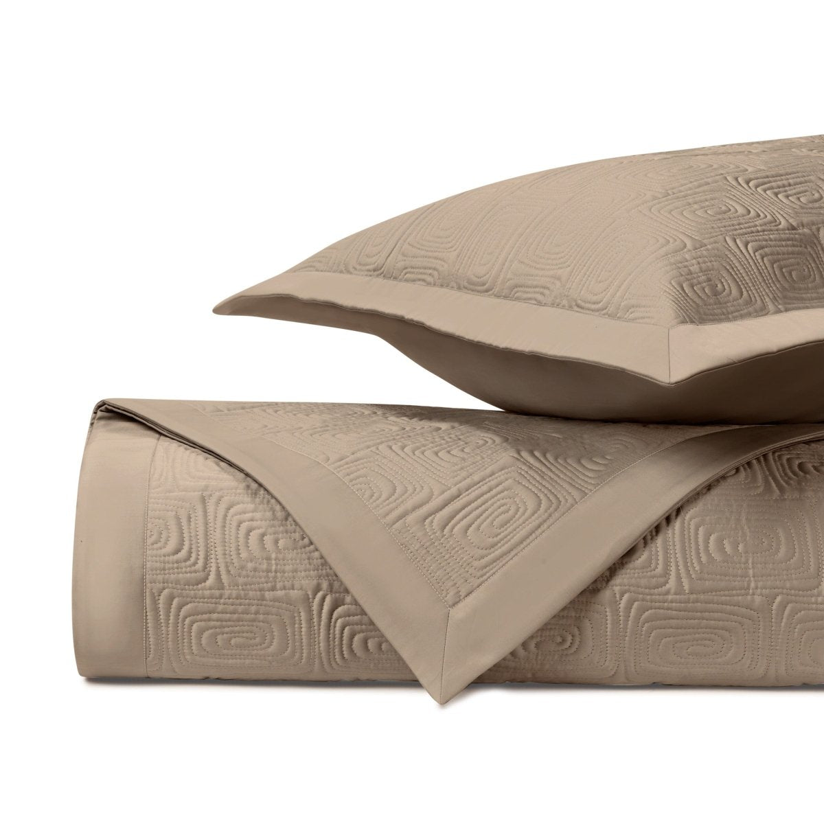 Maze Quilted Candlelight by Home Treasures