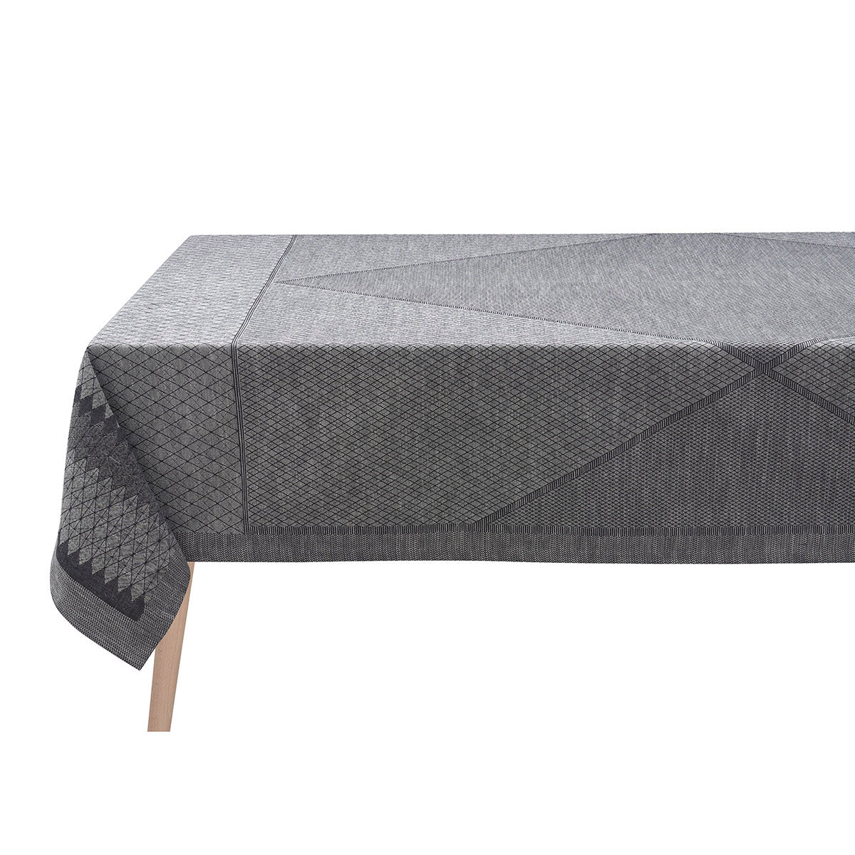 Club Re Table Linens by Le Jacquard Francais