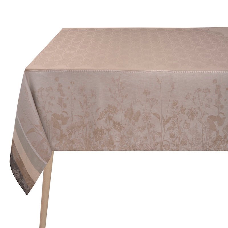 Instant Bucolique Beige Tablecloths by Le Jacquard Français
