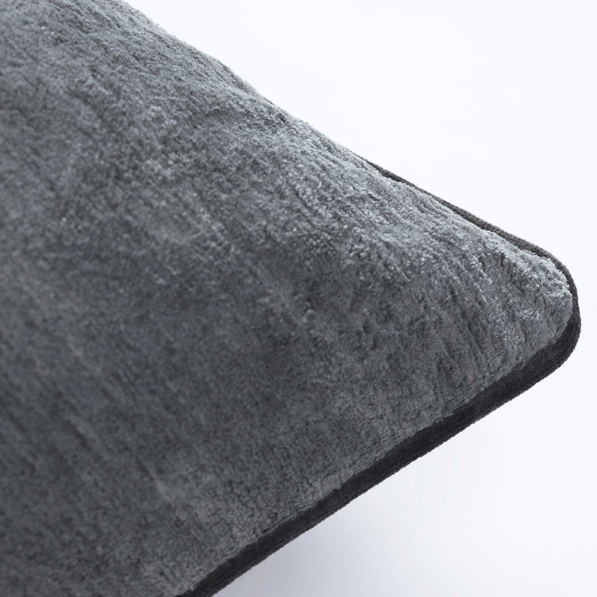 Boromee Zinc Decorative Pillow by Iosis