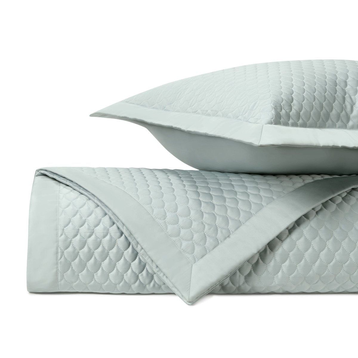 Raindrop Quilted Eucalipto by Home Treasures