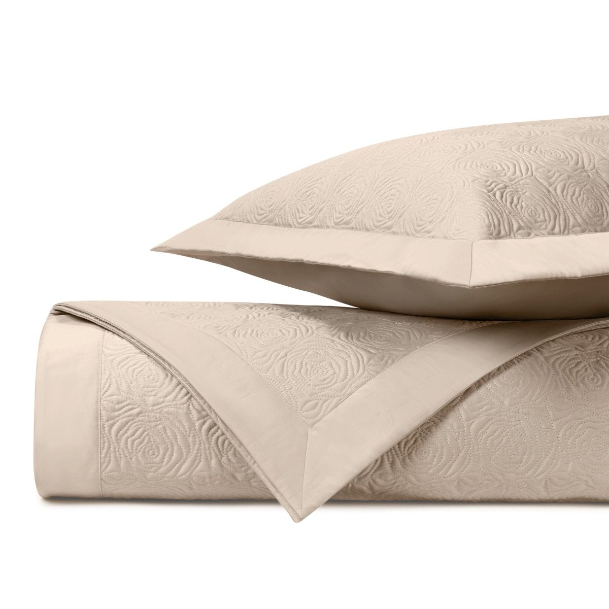 Roses Quilted Caramel by Home Treasures