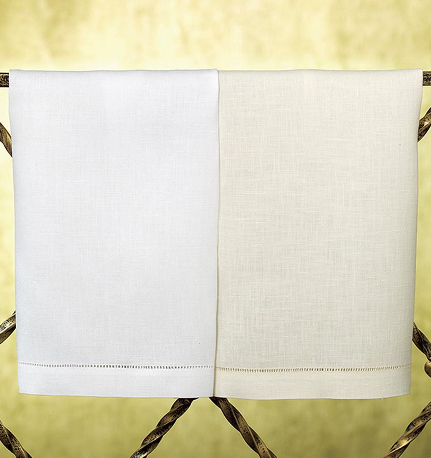 Classico Linen Guest Towel by Sferra