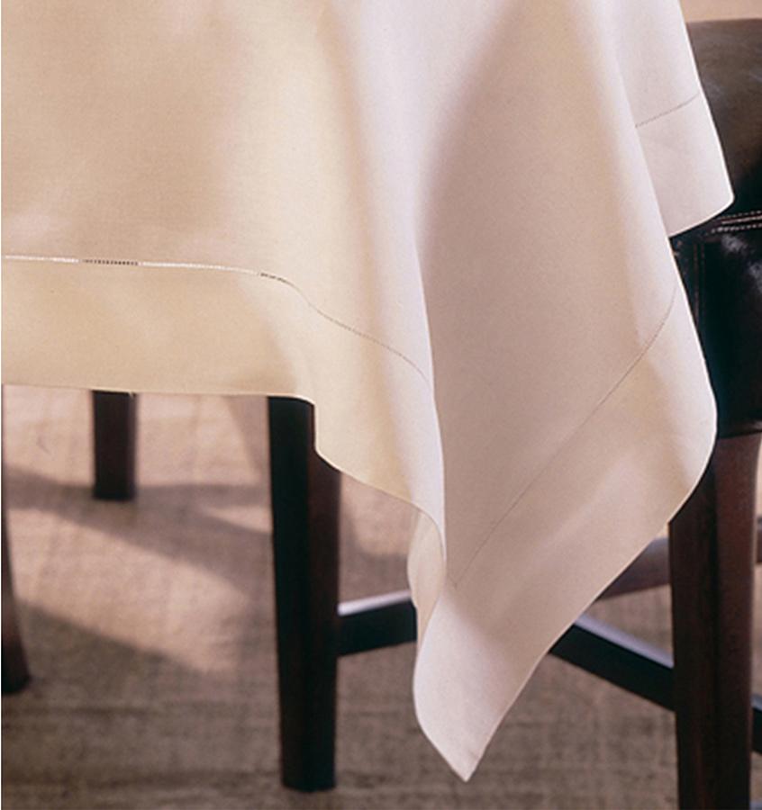 Classico Tablecloths by Sferra