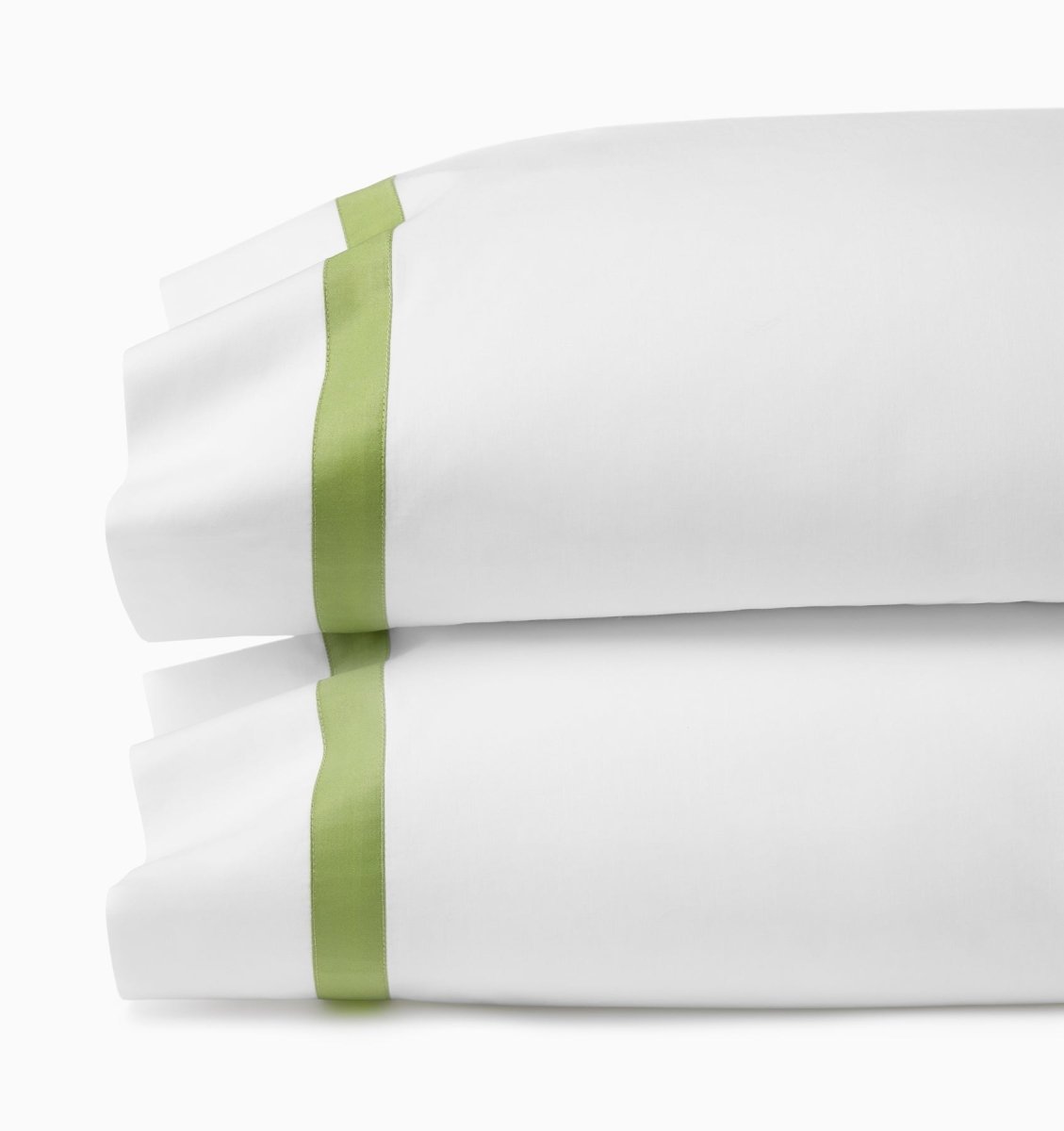 Estate Bedding in White and Apple Green by Sferra