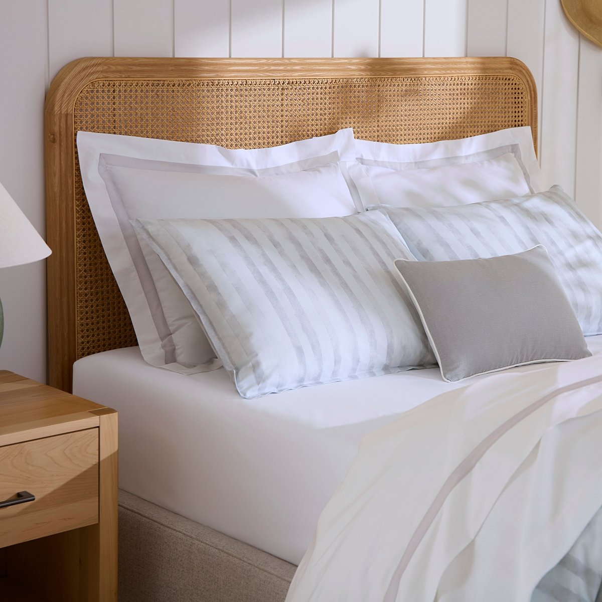 Kricia Lunar Bedding by Sferra