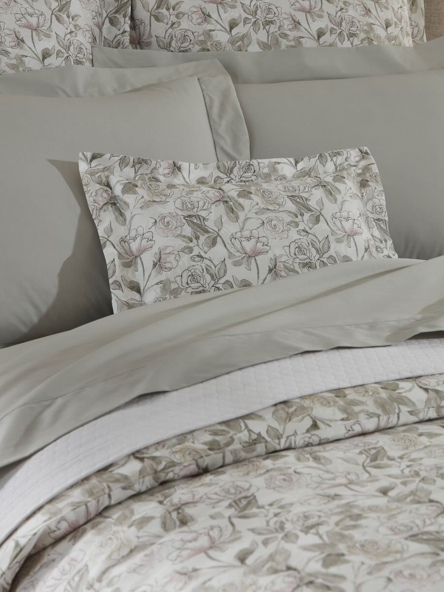 Victoria Willow Bedding by Sferra