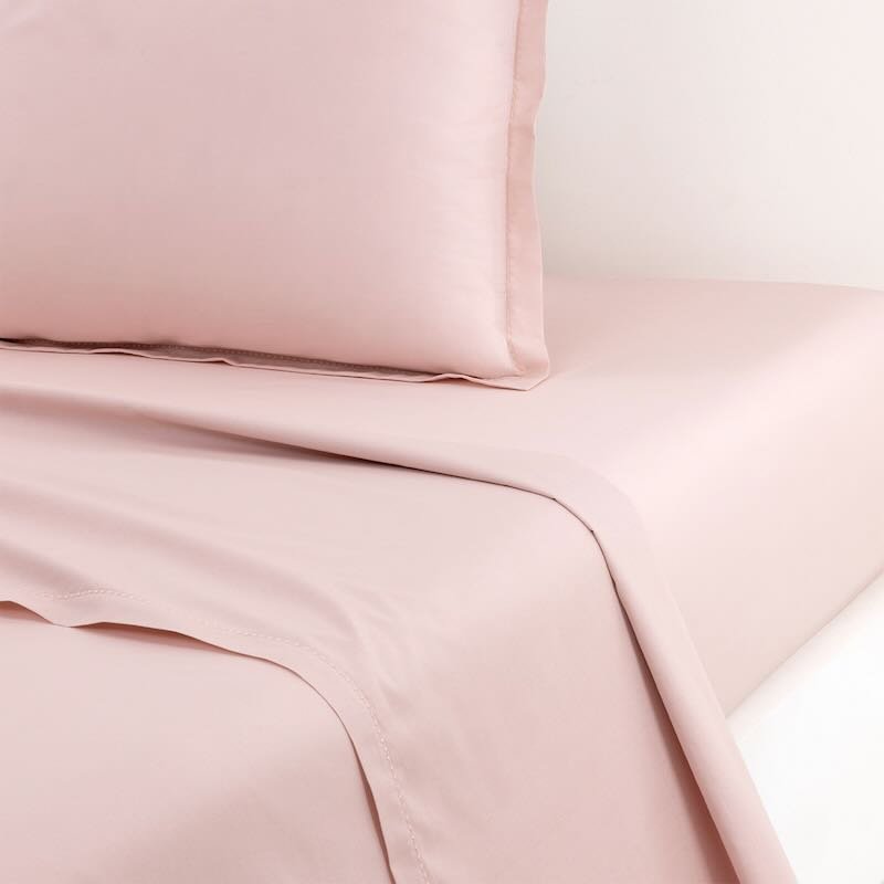 Batiste Nectar Bedding by Yves Delorme