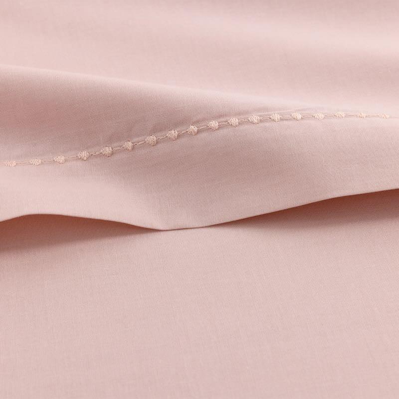 Batiste Nectar Bedding by Yves Delorme