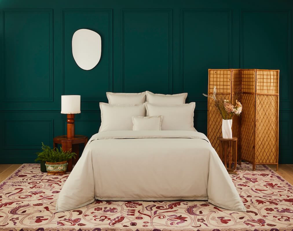 Batiste Seigel Bedding by Yves Delorme