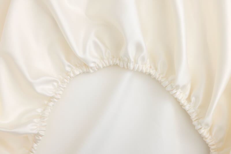 Prodige Crème Bedding by Yves Delorme Couture
