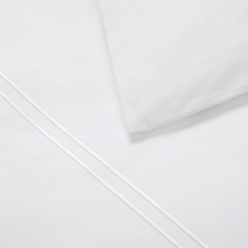 Duo Blanc Bedding by Yves Delorme