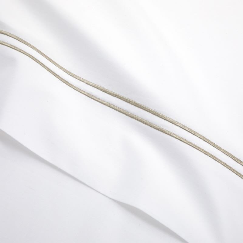 Duo Pierre Bedding by Yves Delorme