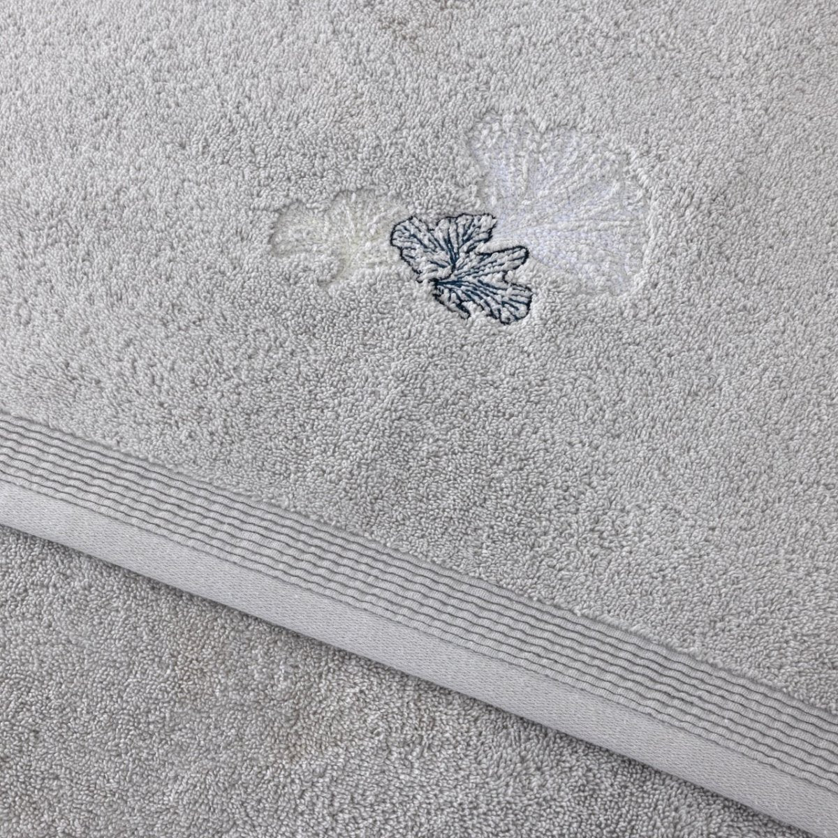 Moon Flowers Towels by Hugo Boss Home