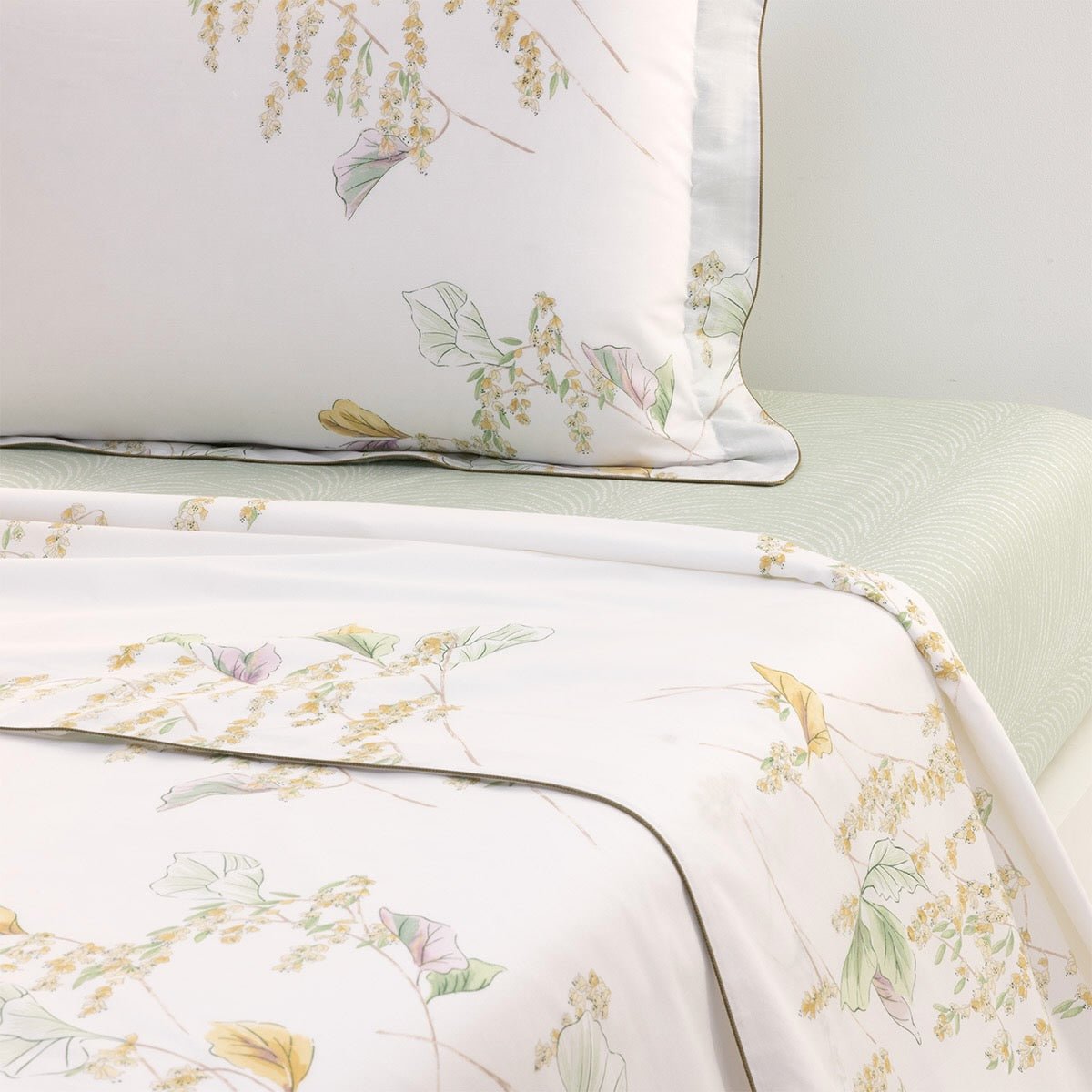 Pollen Cotton Bedding by Yves Delorme